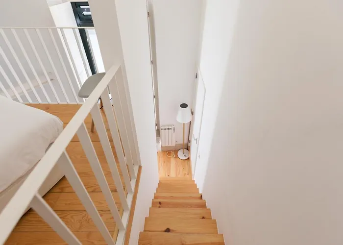 Arroios Urban Studio With Mezzanine